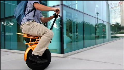 Self Balancing Electric Unicycle Scooter – One Big Wheel & 1000W Motor (Gold Fenders)