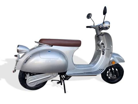 3000W Double Battery 40AH Electric Vespa Italian Design Scooter Moped 72V